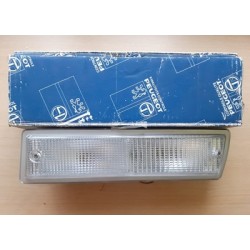 Feu avant gauche 304