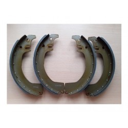 Jeu de mâchoires de frein...