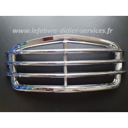 Calandre 2CV